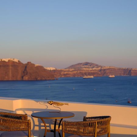 Oia Treasures Art Suites 外观 照片