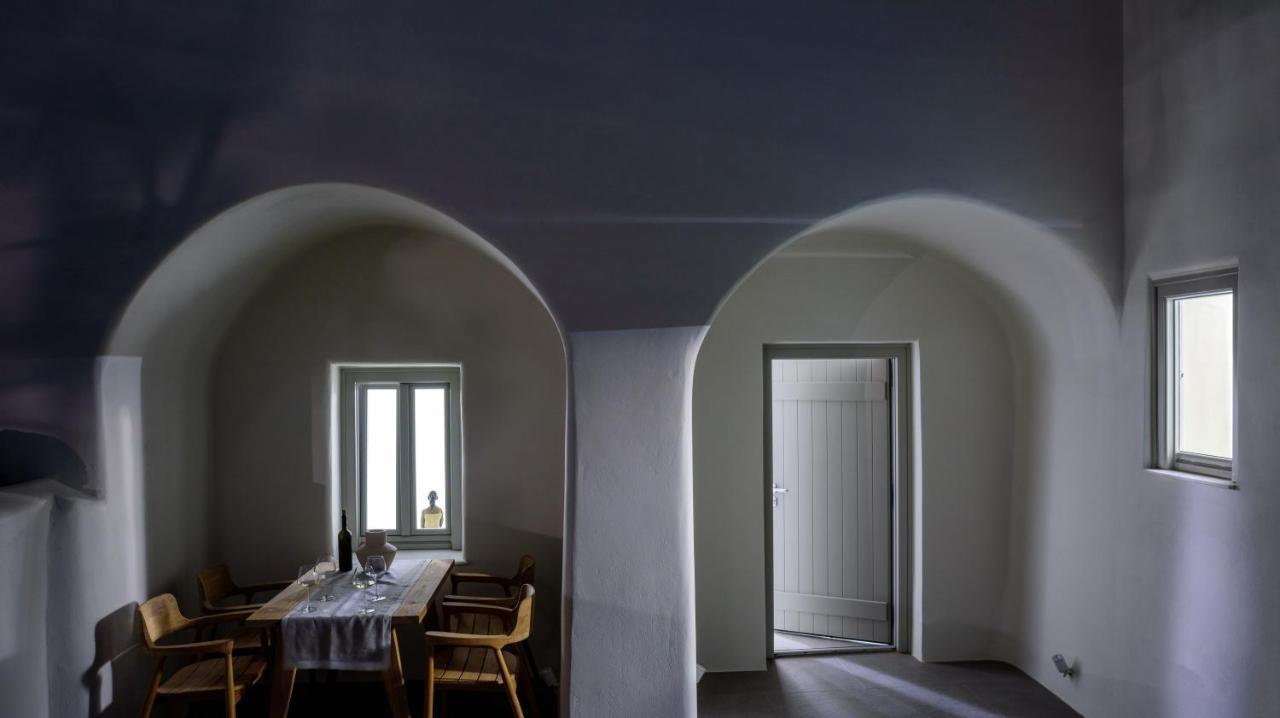 Oia Treasures Art Suites 外观 照片